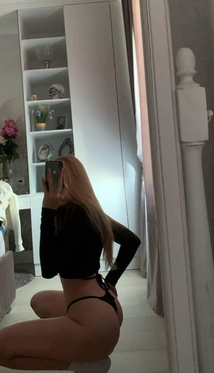 AlexandraDama75